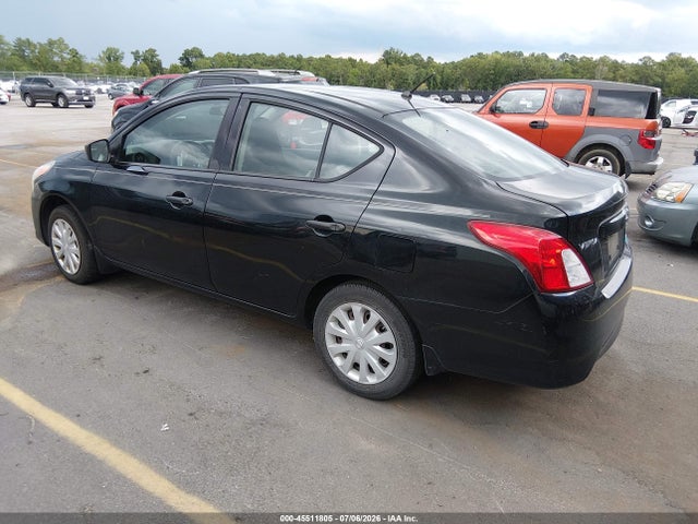 2016 Nissan VERSA 1.6 S 照片 3