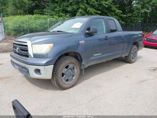 2010 Toyota TUNDRA GRADE 5.7L V8 — фото 2