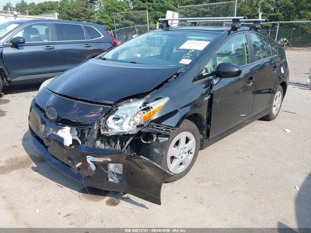2010 Toyota PRIUS III photo 2