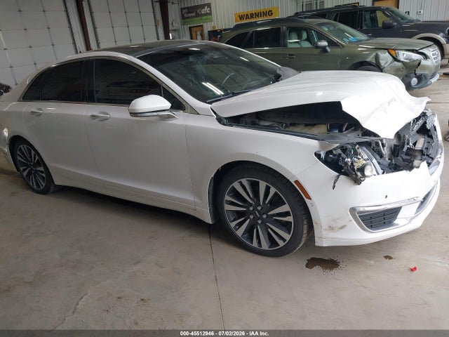 2017 LINCOLN MKZ RESERVE