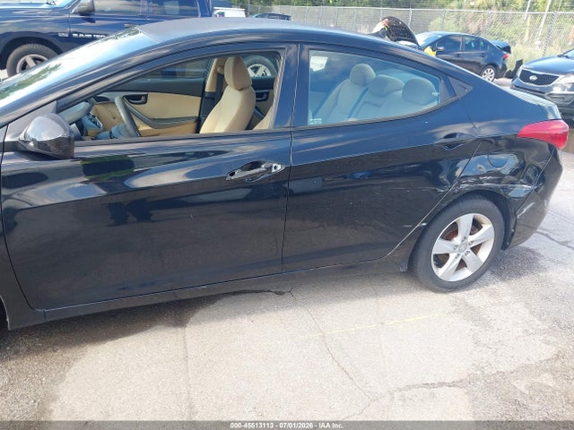 صورة مصغرة 12 لـ 2013 Hyundai ELANTRA GLS