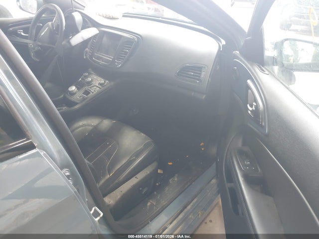2015 Chrysler 200 S 照片 5