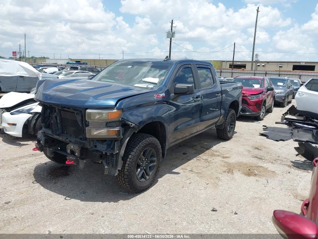 صورة 2 لـ 2020 Chevrolet SILVERADO 1500 4WD SHORT BED CUSTOM TRAIL BOSS