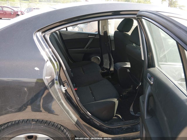 صورة 8 لـ 2012 Mazda MAZDA3 I SPORT