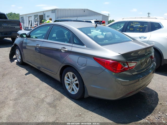 صورة 3 لـ 2013 Hyundai SONATA GLS