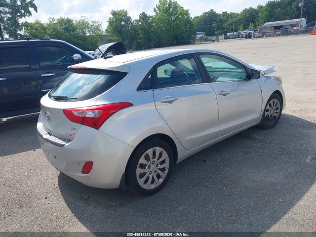 2016 Hyundai ELANTRA GT — фото 4