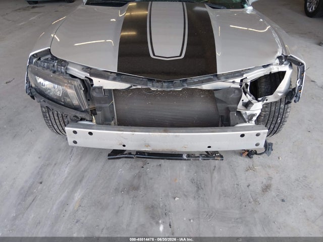 2015 Chevrolet CAMARO 2LS 照片 6
