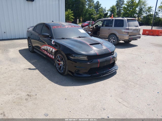صورة 1 لـ 2016 Dodge CHARGER SRT 392