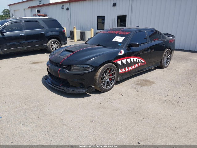 صورة 2 لـ 2016 Dodge CHARGER SRT 392