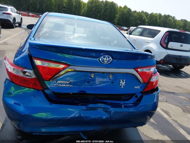 2017 Toyota CAMRY SE — фото 6
