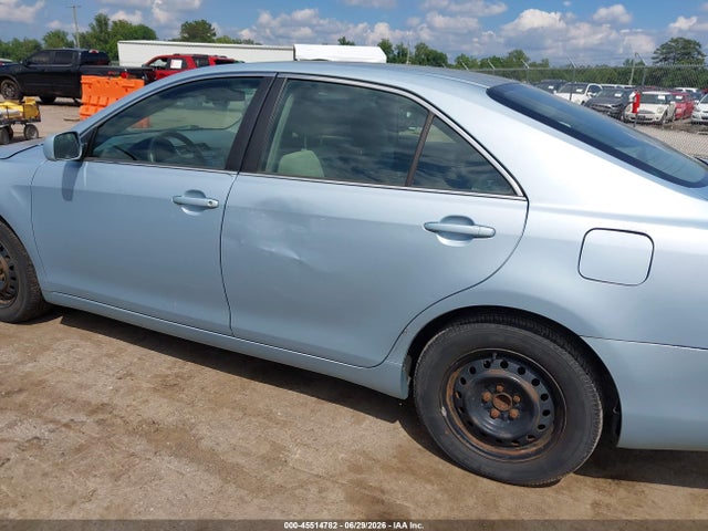 صورة 6 لـ 2009 Toyota CAMRY LE