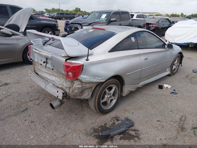 2001 Toyota CELICA GT photo 4