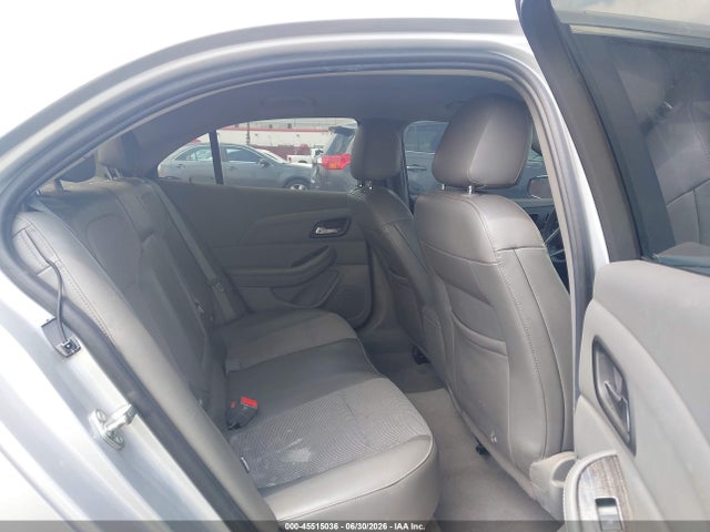 صورة 8 لـ 2014 Chevrolet MALIBU 1LT