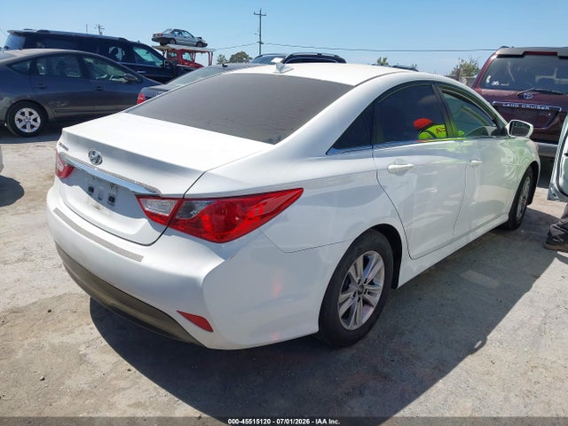 2014 Hyundai SONATA GLS 照片 4