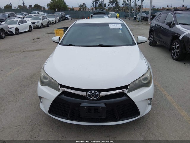 2017 TOYOTA CAMRY SE 15