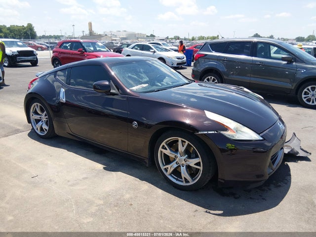 2010 Nissan 370Z TOURING — фото 1