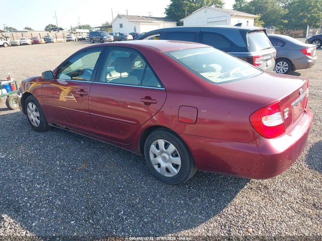 2003 Toyota CAMRY LE photo 3