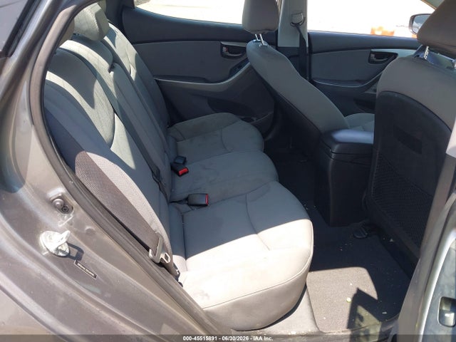 صورة 8 لـ 2013 Hyundai ELANTRA GLS