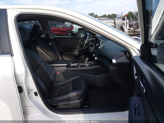 صورة 5 لـ 2019 Nissan ALTIMA 2.5 SR