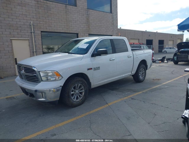 2016 RAM 1500 BIG HORN 照片 2