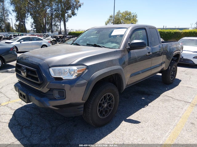 2021 Toyota TACOMA SR — фото 2