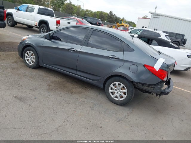 2013 Hyundai ACCENT GLS 照片 3