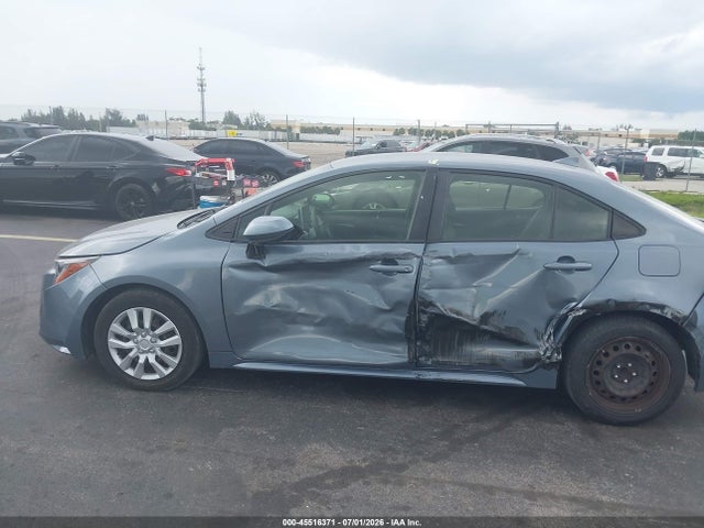 صورة 6 لـ 2021 Toyota COROLLA LE