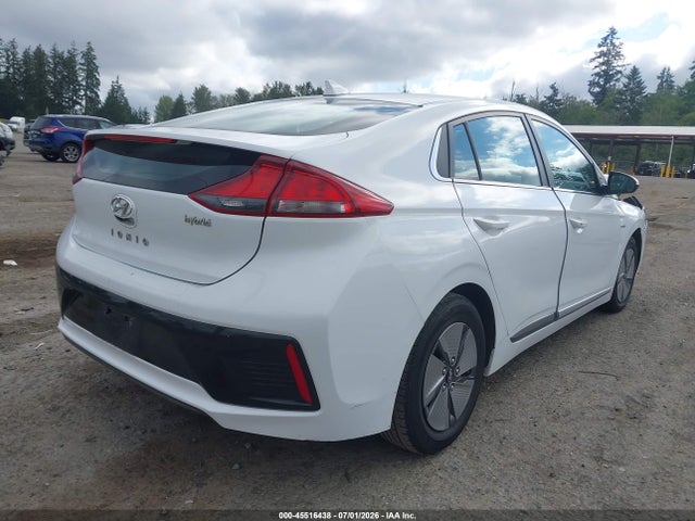 2020 Hyundai IONIQ HYBRID SE — фото 4