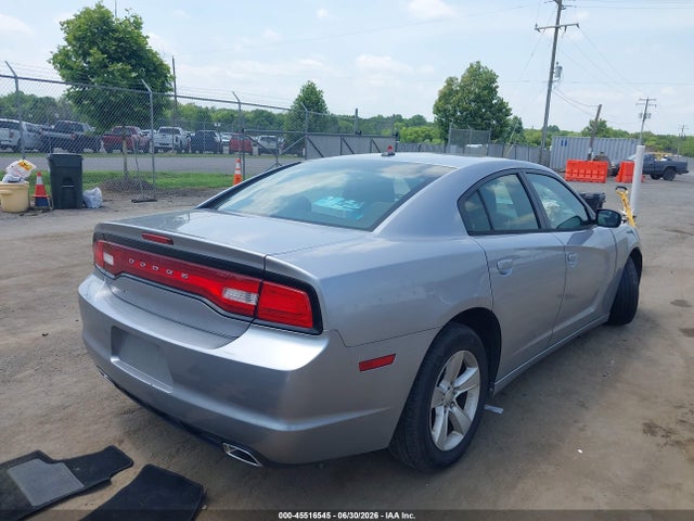 2013 Dodge CHARGER SE 照片 4