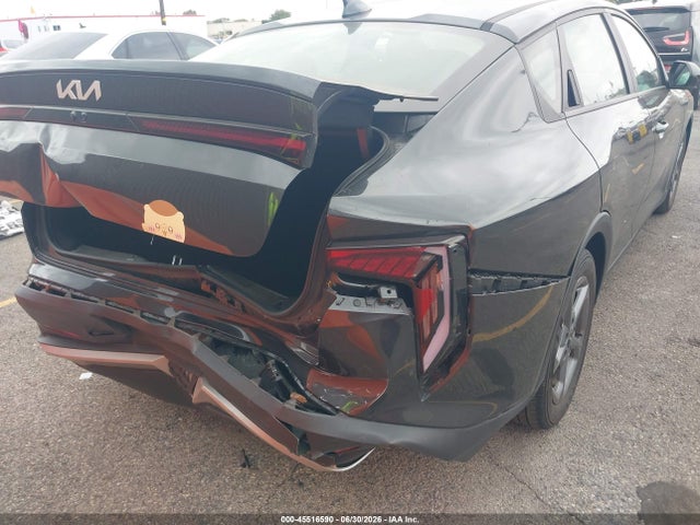 2025 KIA K4 LXS — миниатюра 17