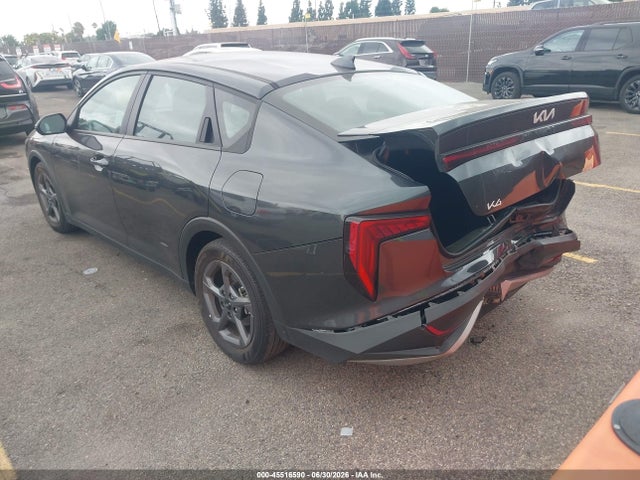 2025 KIA K4 LXS photo 3