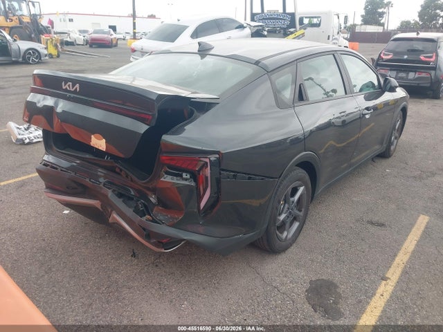2025 KIA K4 LXS photo 4