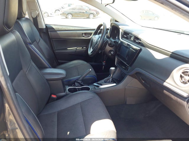 2019 Toyota COROLLA SE 照片 5