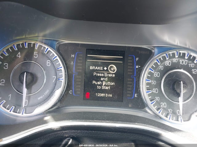 صورة 7 لـ 2015 Chrysler 200 LIMITED