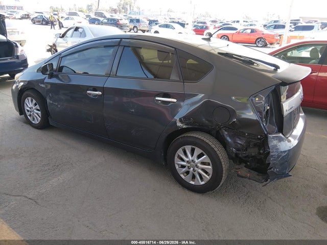 2014 Toyota PRIUS PLUG-IN 照片 3