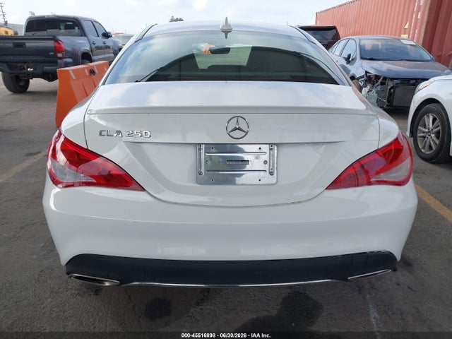 2019 Mercedes-BENZ CLA — миниатюра 16