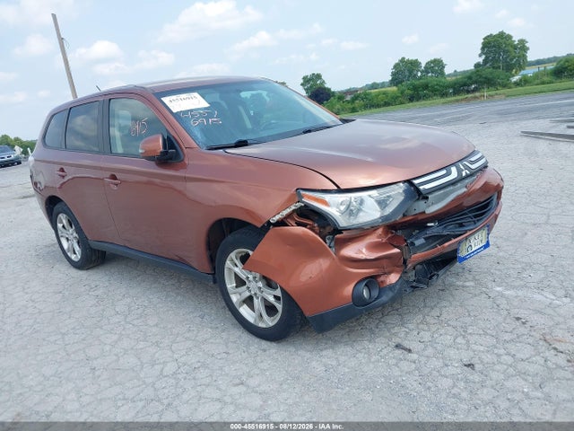 2014 MITSUBISHI OUTLANDER SE