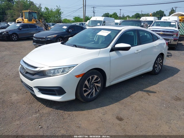 2018 Honda CIVIC EX 照片 2