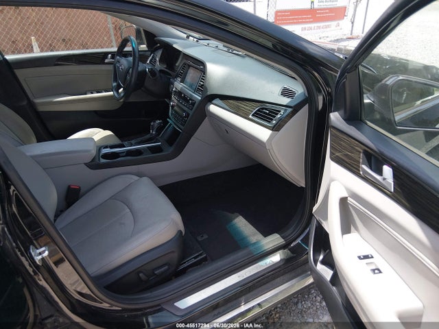 صورة 5 لـ 2017 Hyundai SONATA LIMITED
