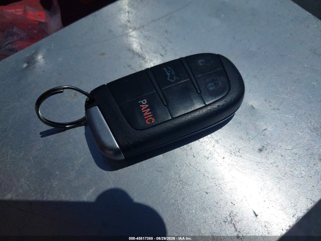 2015 Dodge CHALLENGER SXT PLUS — миниатюра 11