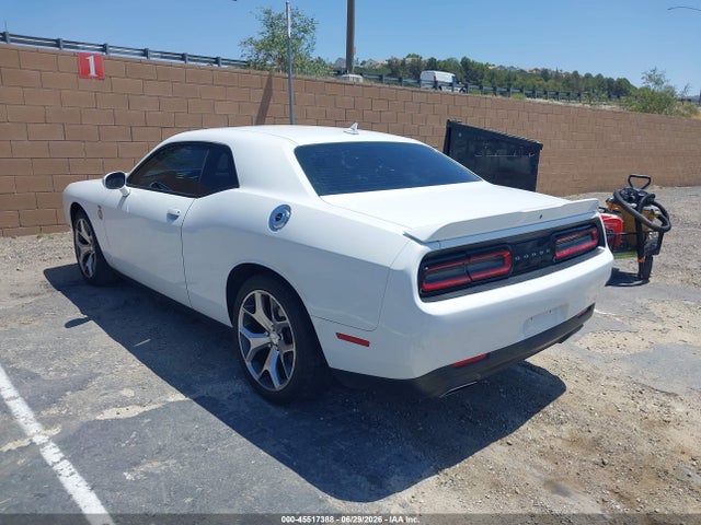 2015 Dodge CHALLENGER SXT PLUS — миниатюра 3