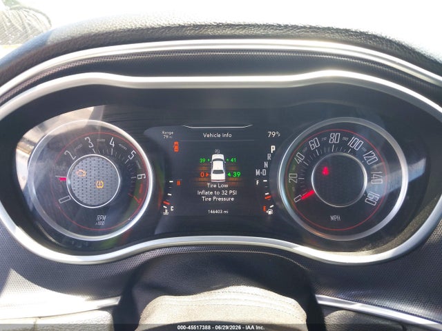 2015 Dodge CHALLENGER SXT PLUS — миниатюра 7