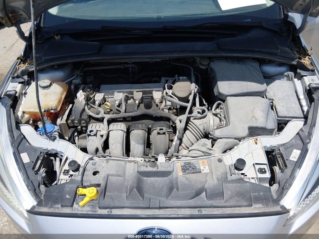 صورة 10 لـ 2015 FORD FOCUS SE