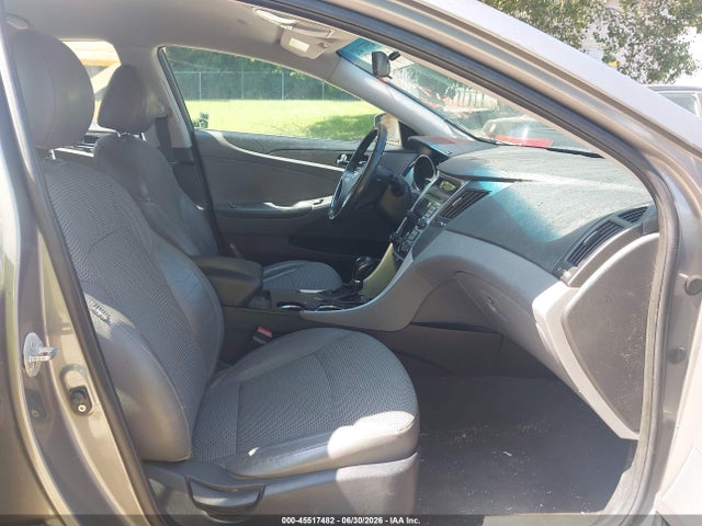 2011 Hyundai SONATA SE 照片 5
