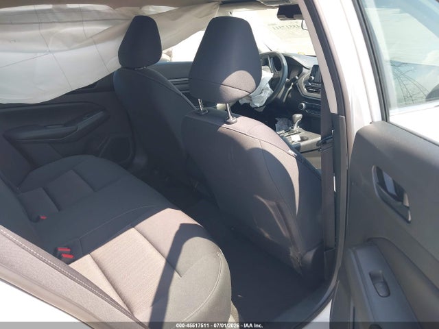 صورة 8 لـ 2024 Nissan ALTIMA S FWD