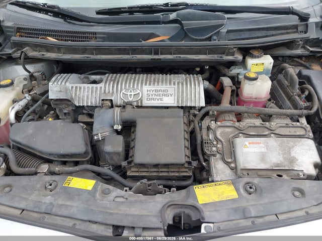 2010 Toyota PRIUS II 照片 10