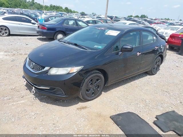 2015 Honda CIVIC LX — фото 2
