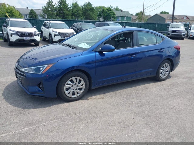 2020 Hyundai ELANTRA SE photo 2