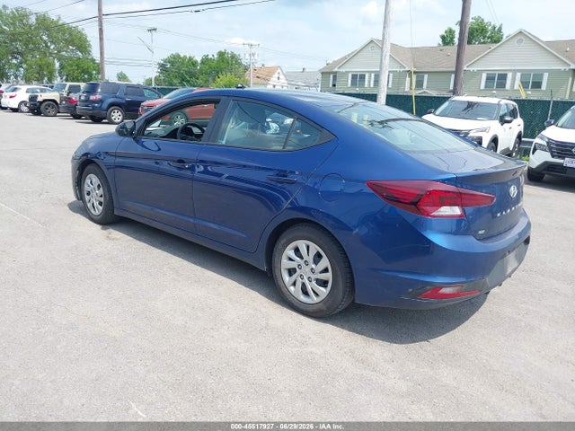 2020 Hyundai ELANTRA SE photo 3