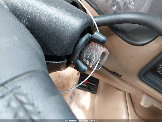 صورة مصغرة 11 لـ 2000 Chevrolet SILVERADO 1500 LS